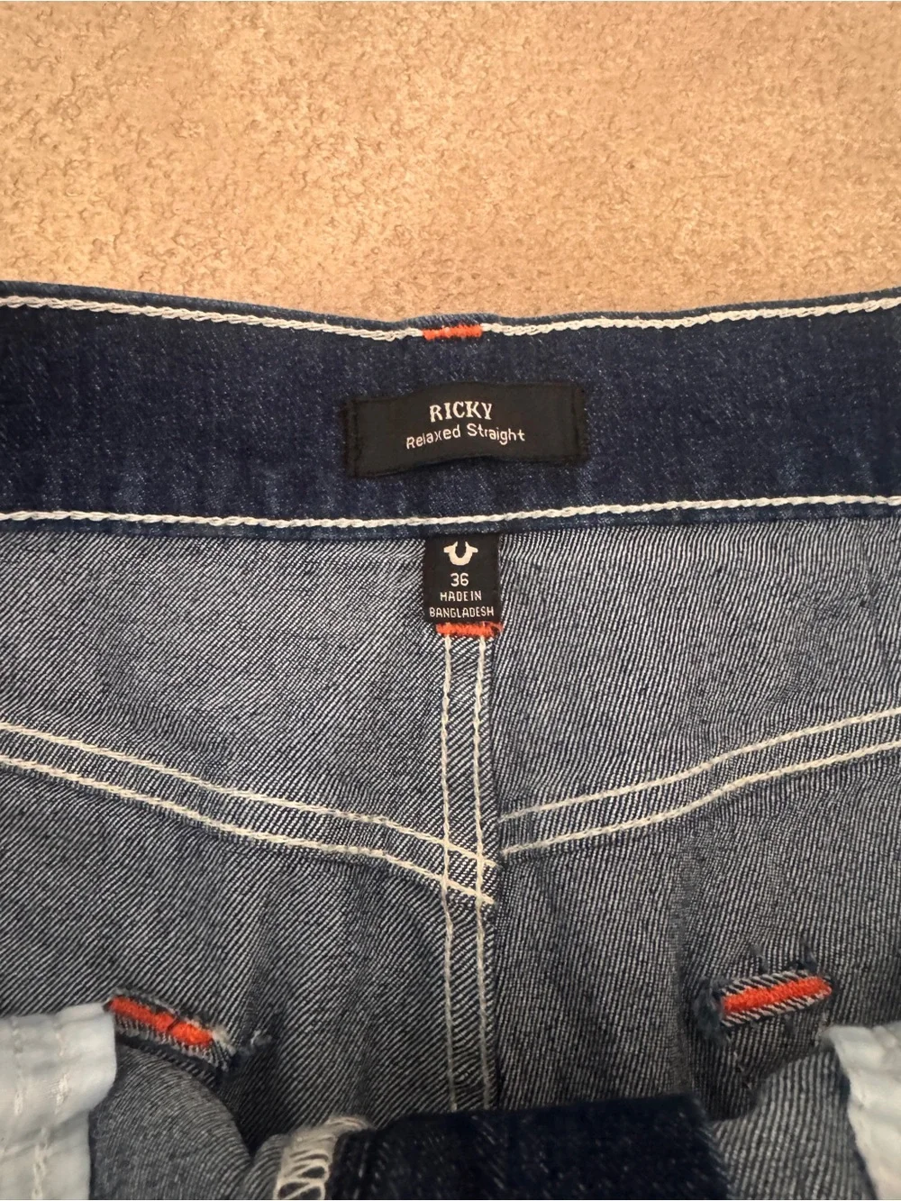 True Religion Ricky Denim Shorts Men's 36 Dark Wash Frayed Hem Relaxed Straight